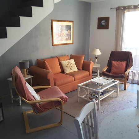 Maison Dans Beau Village Du Luberon Mérindol Kültér fotó